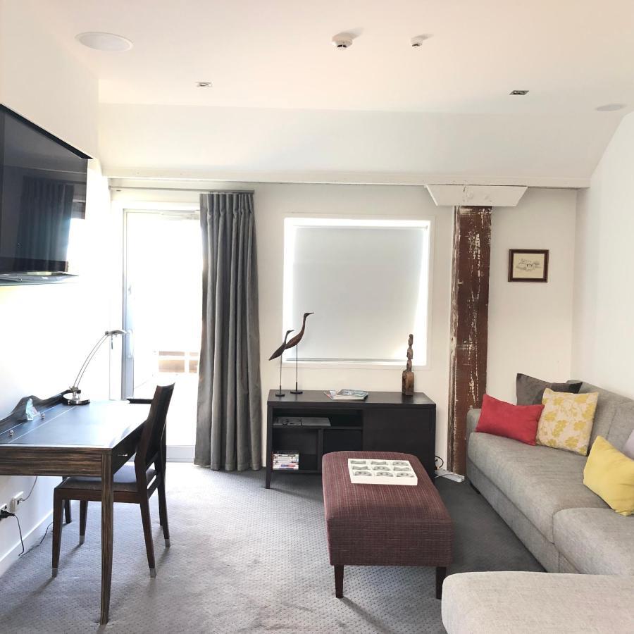 Luxurious Loft Apartments In The Heart Of Ahuriri Нейпир Экстерьер фото